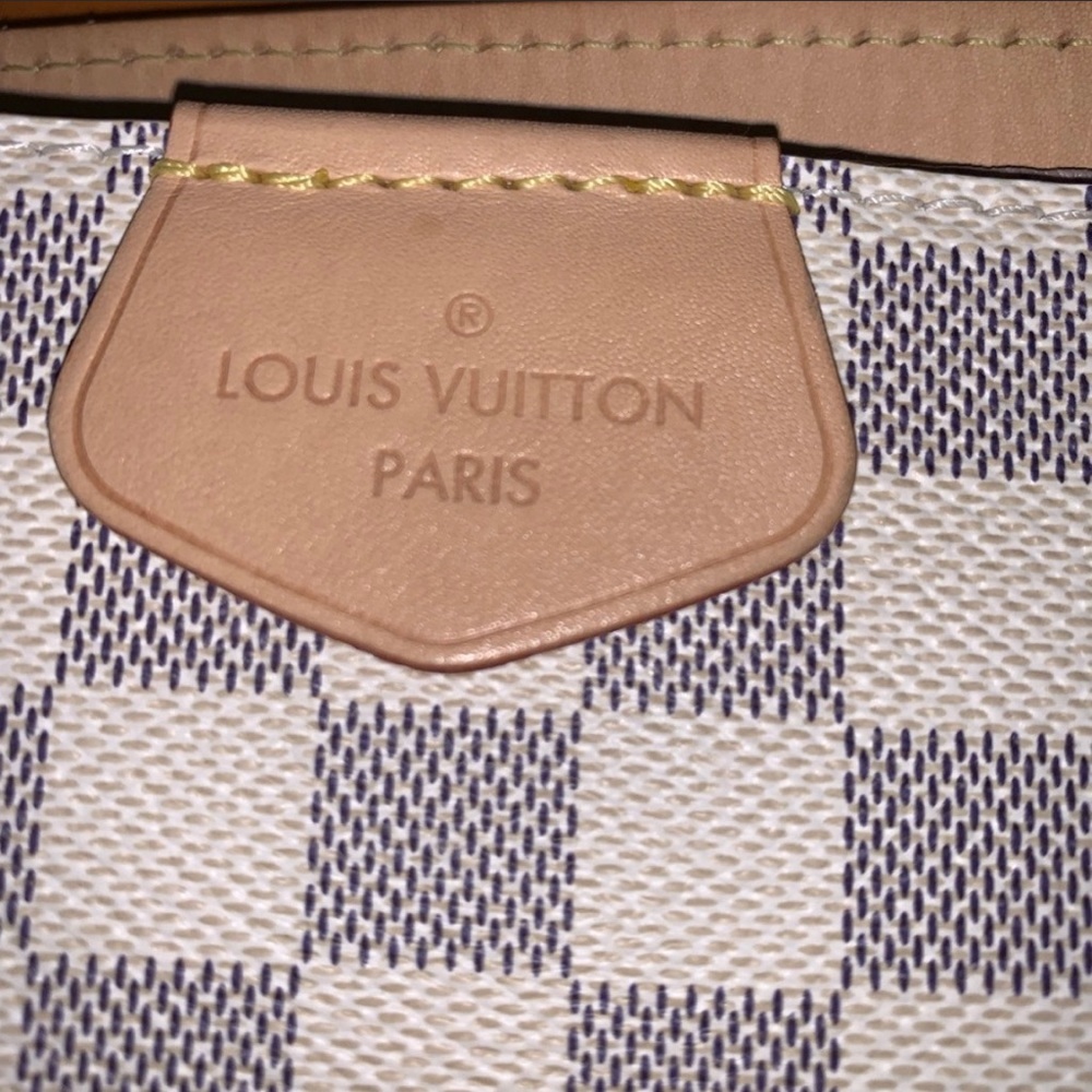 ‼️SOLD‼️Louis Vuitton Damier Azur ✔️AUTHENTIC ✔️ - Picture 4 of 8